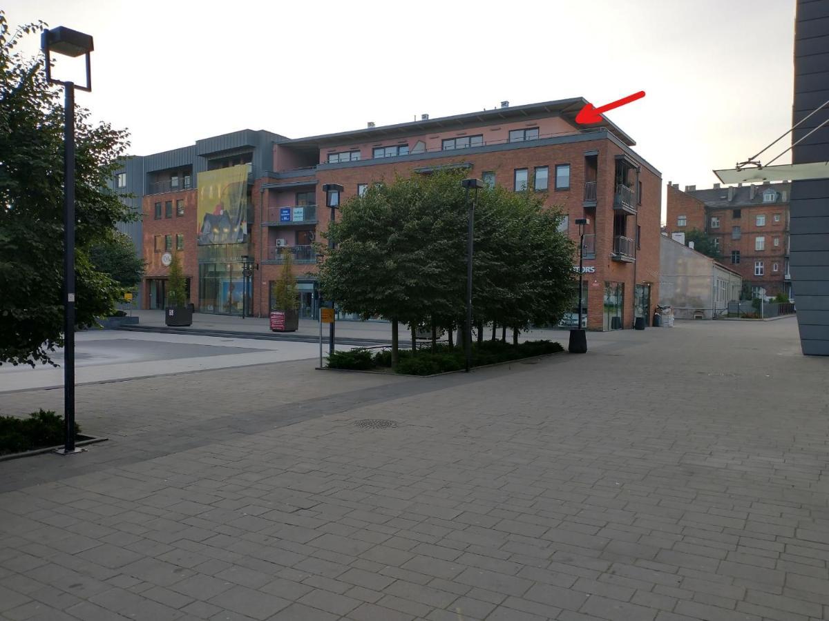 Apartament 80M2 Z 70M2 Tarasem -W Pelni Wyposazony - Wyjatkowe Centrum Miasta Wloclawek Exterior foto