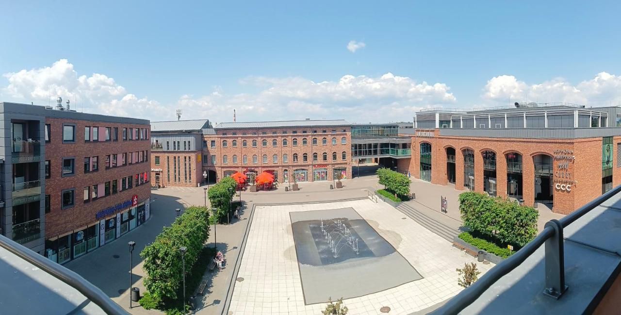 Apartament 80M2 Z 70M2 Tarasem -W Pelni Wyposazony - Wyjatkowe Centrum Miasta Wloclawek Exterior foto